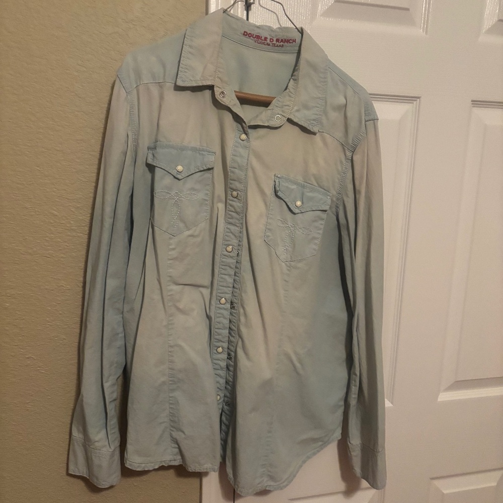 Double D Ranch Chambray Wokshirt